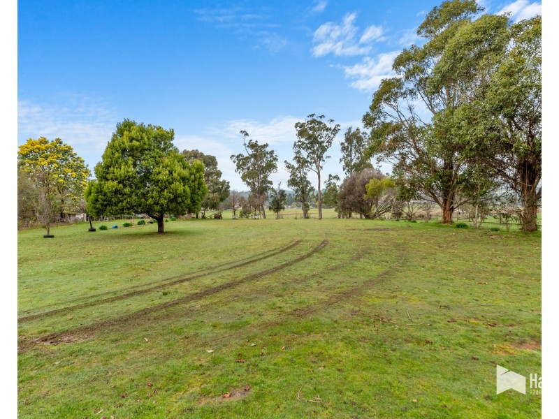 2/15 Dowbiggin Street, Railton TAS 7305