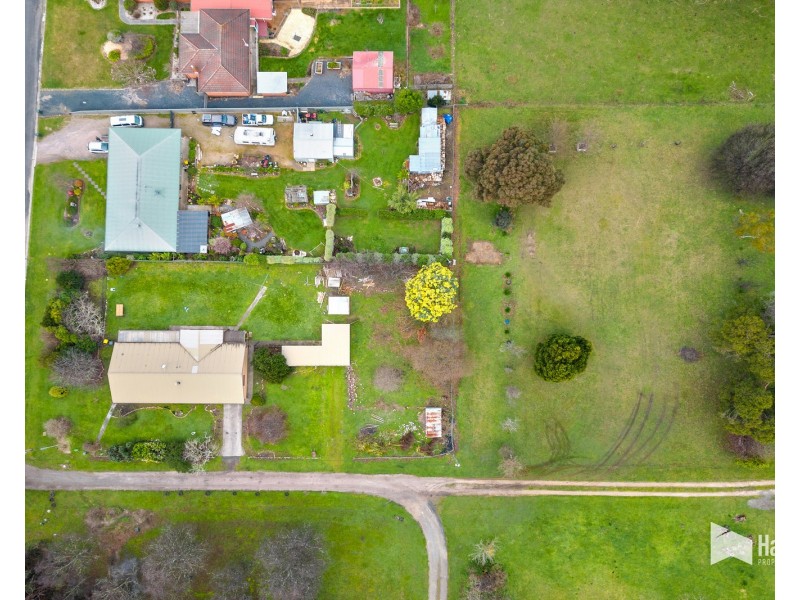 2/15 Dowbiggin Street, Railton TAS 7305