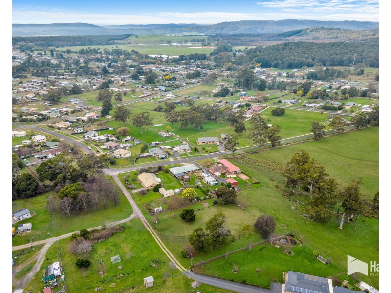 2/15 Dowbiggin Street, Railton TAS 7305