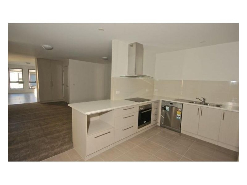 7/18 Gatenby Drive, Miandetta TAS 7310