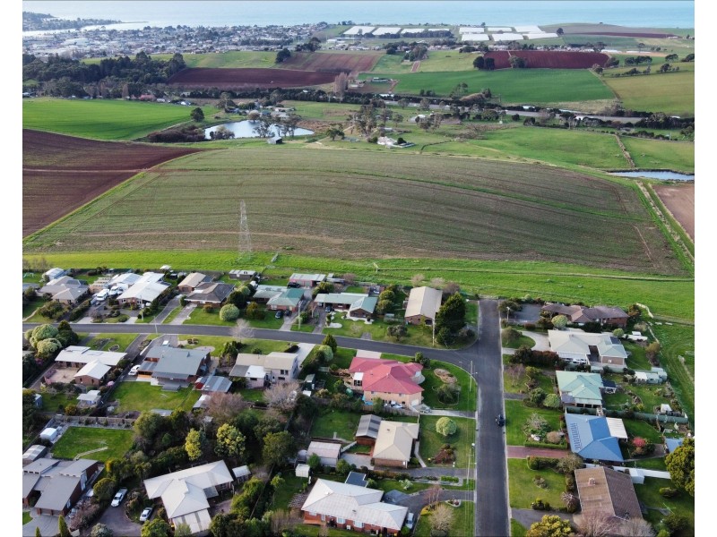 44 Park Drive, Ambleside TAS 7310