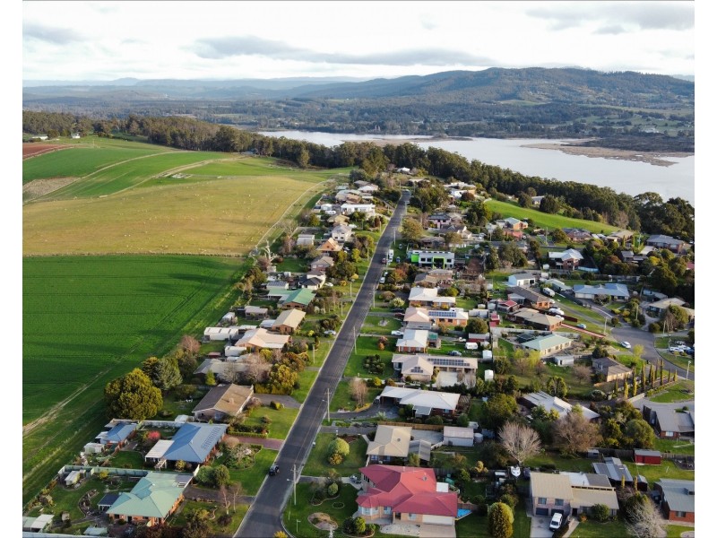 44 Park Drive, Ambleside TAS 7310