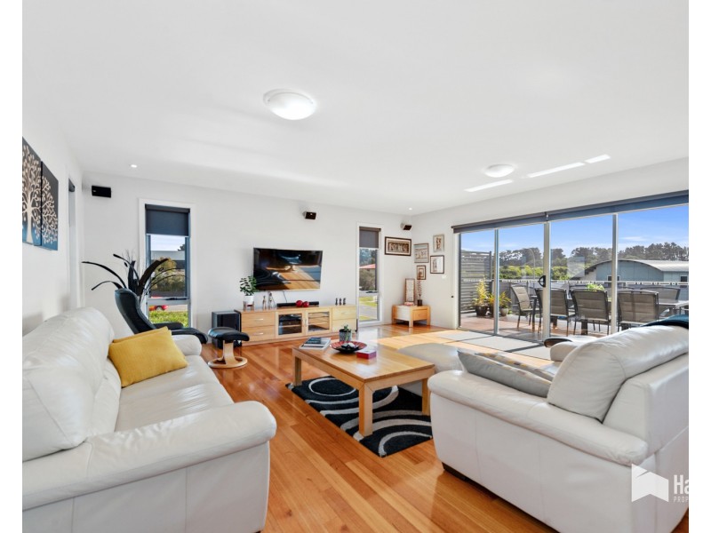 5 Chardonnay Drive, Hawley Beach TAS 7307