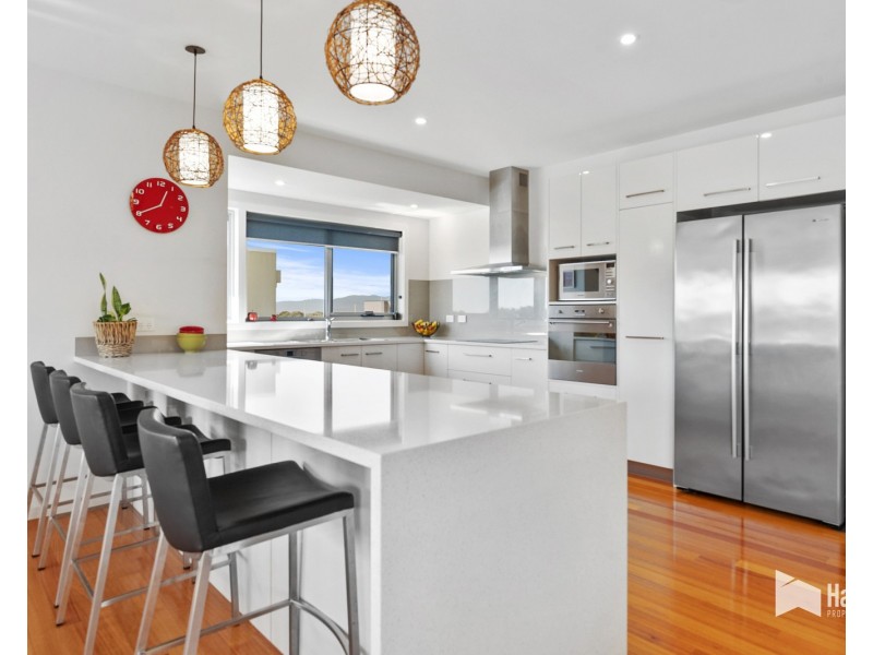 5 Chardonnay Drive, Hawley Beach TAS 7307