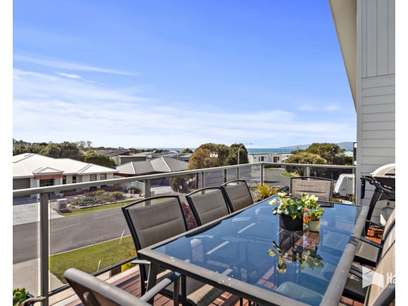 5 Chardonnay Drive, Hawley Beach TAS 7307