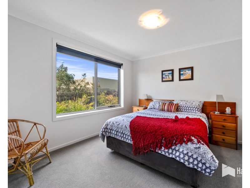 5 Chardonnay Drive, Hawley Beach TAS 7307