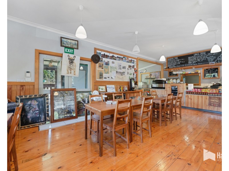 8 Main Street, Cethana TAS 7306