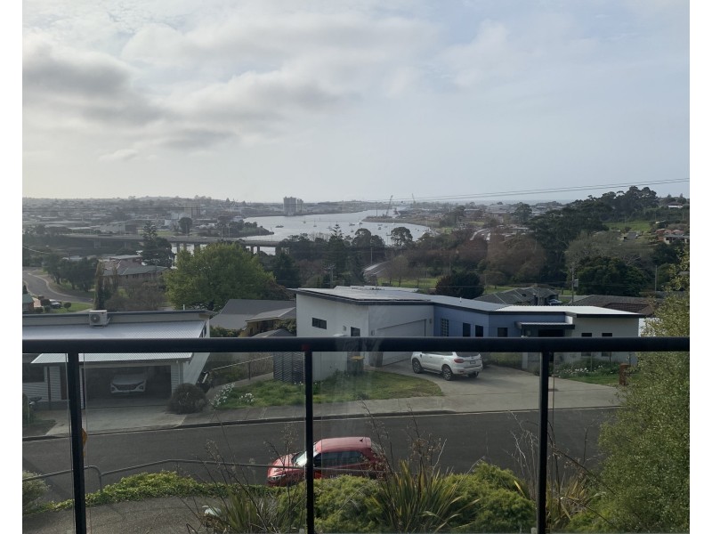 62  Bel Air Crescent, Ambleside TAS 7310
