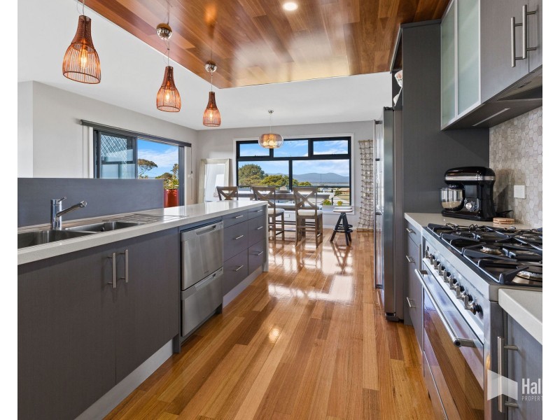 2 Broadwater Court, Shearwater TAS 7307