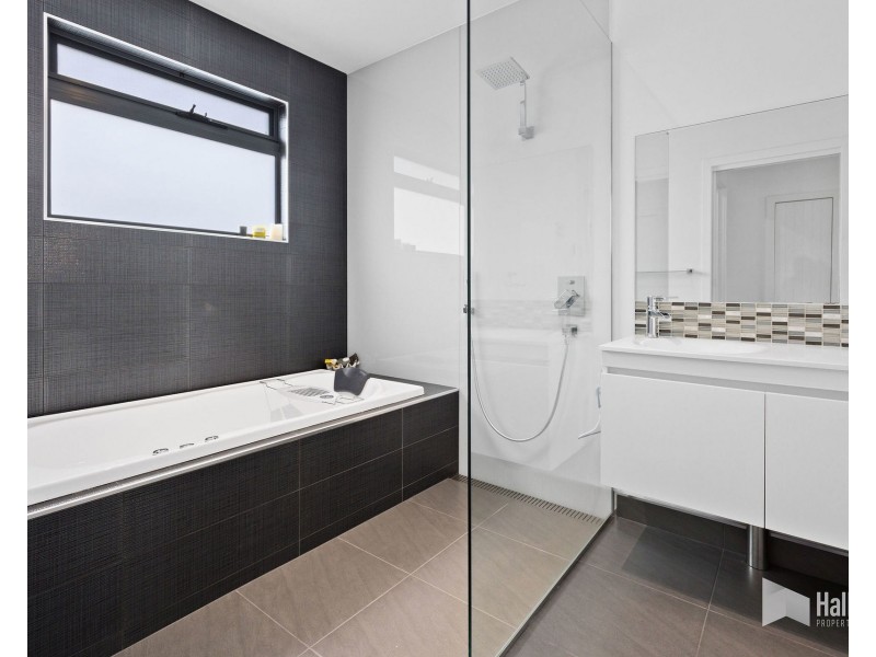 2 Broadwater Court, Shearwater TAS 7307