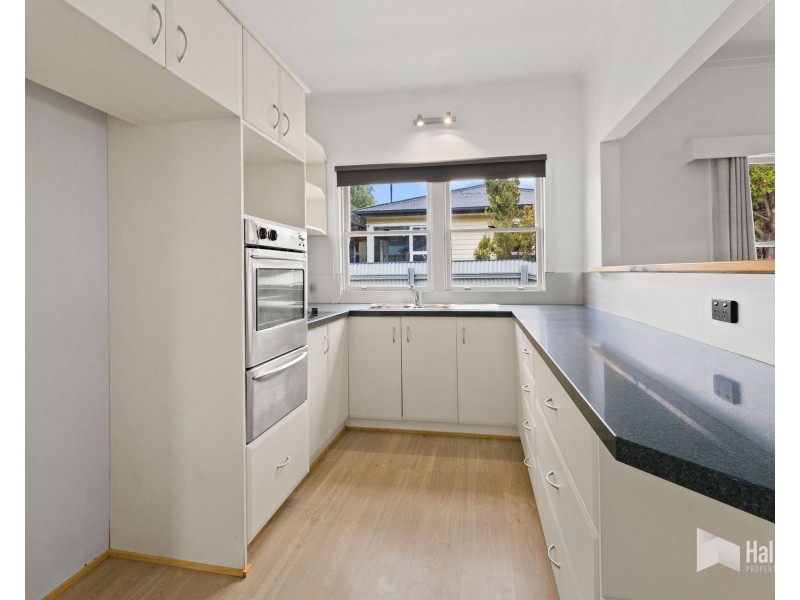 5 Wattle Road, Quoiba TAS 7310