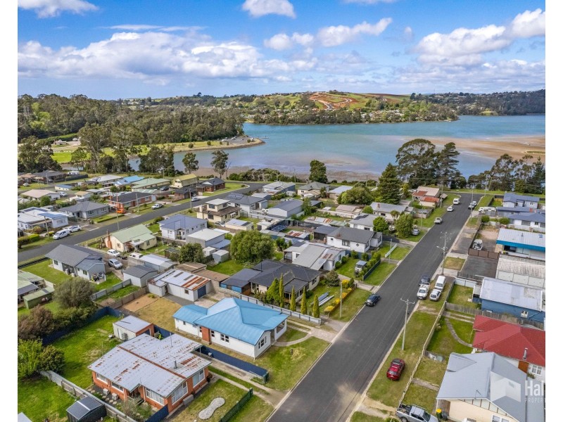 5 Wattle Road, Quoiba TAS 7310