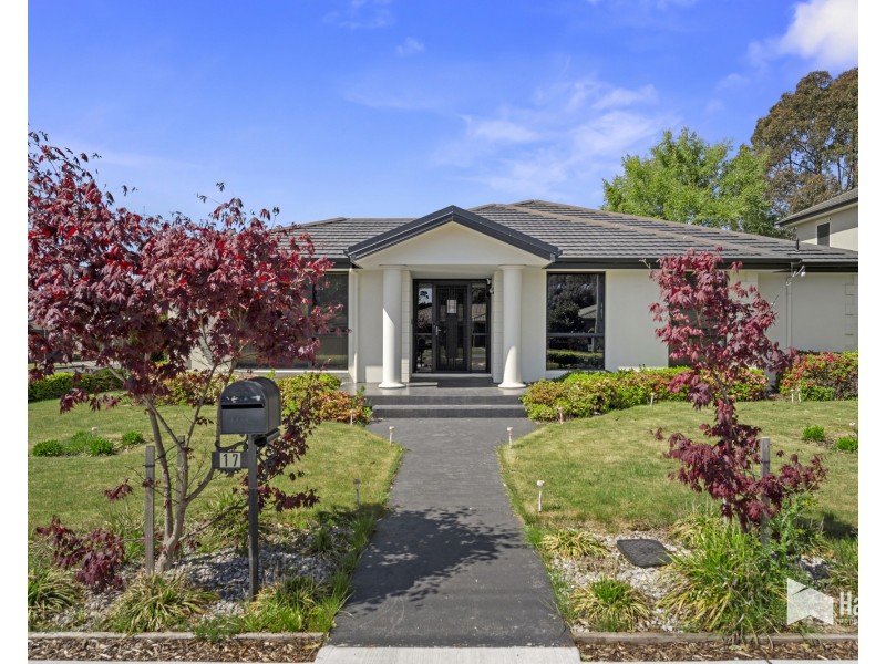 17 Tugrah Road, Stony Rise TAS 7310