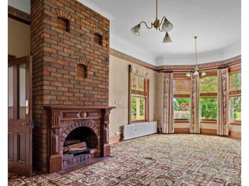 8 Torquay Road, Latrobe TAS 7307