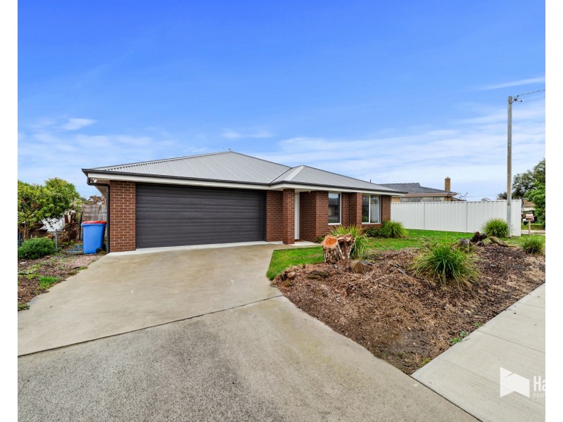 14 Club Drive, Shearwater TAS 7307