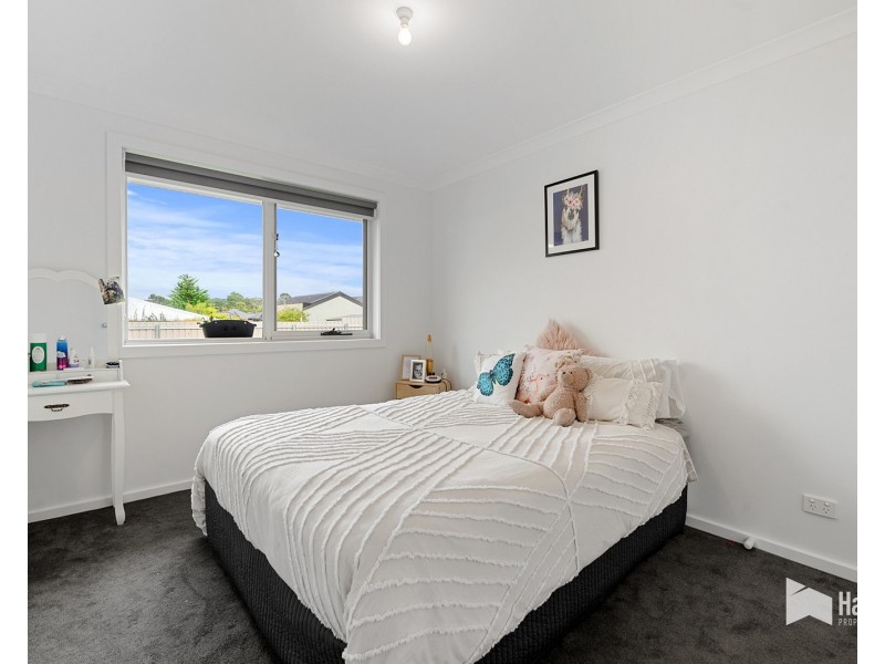 14 Club Drive, Shearwater TAS 7307