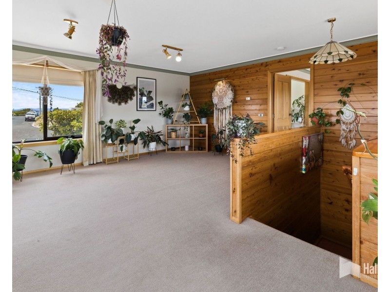 10 Haines Place, Devonport TAS 7310