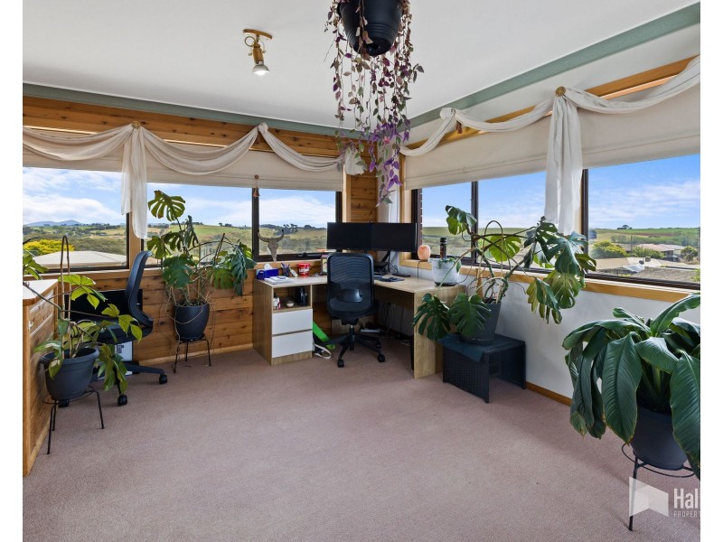 10 Haines Place, Devonport TAS 7310