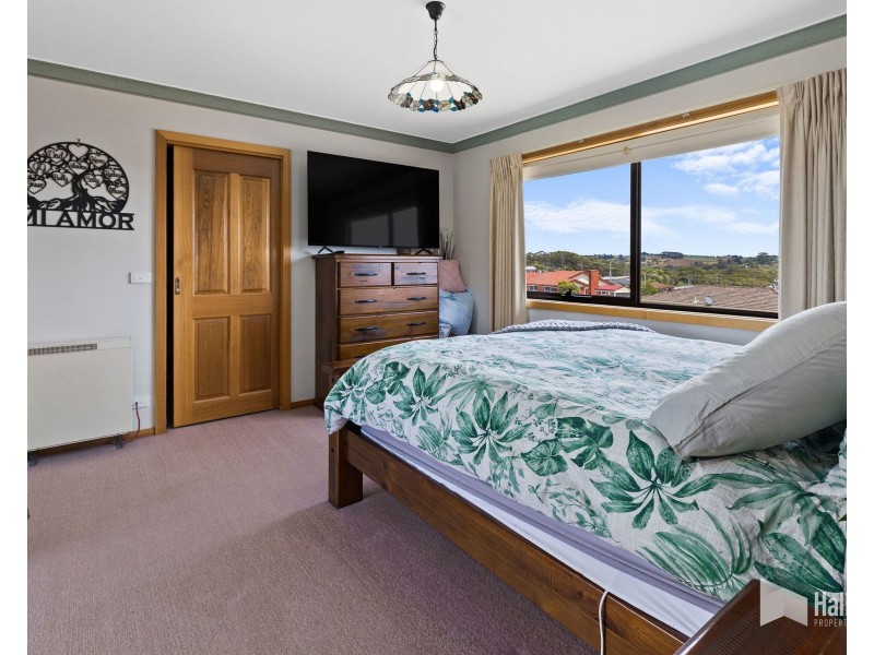 10 Haines Place, Devonport TAS 7310