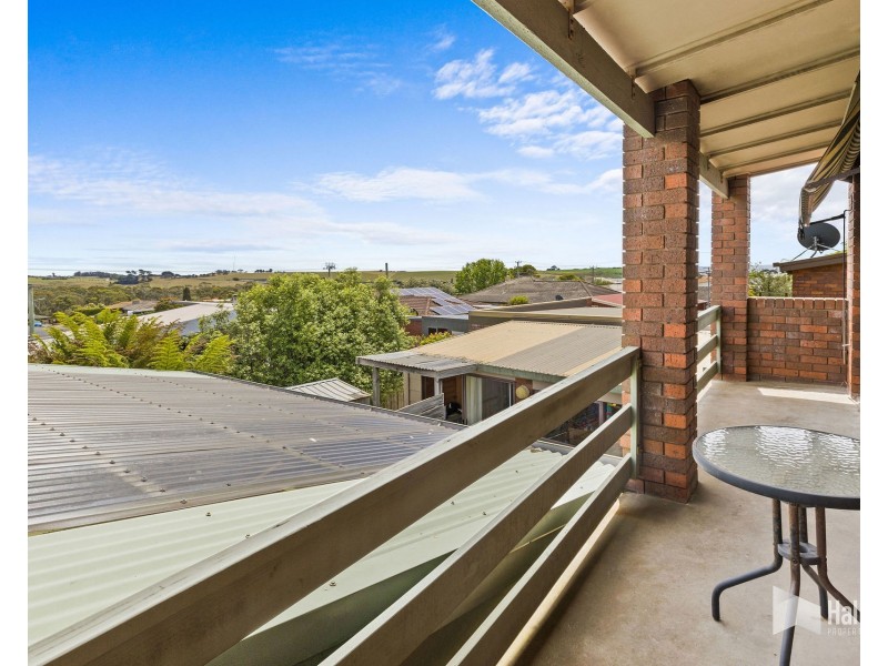 10 Haines Place, Devonport TAS 7310