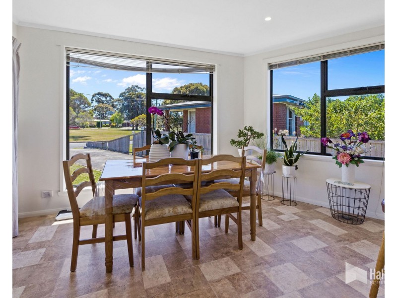 3 College Court, Devonport TAS 7310