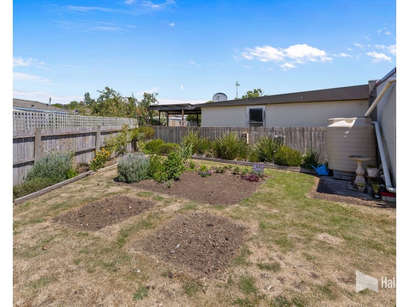 3 College Court, Devonport TAS 7310