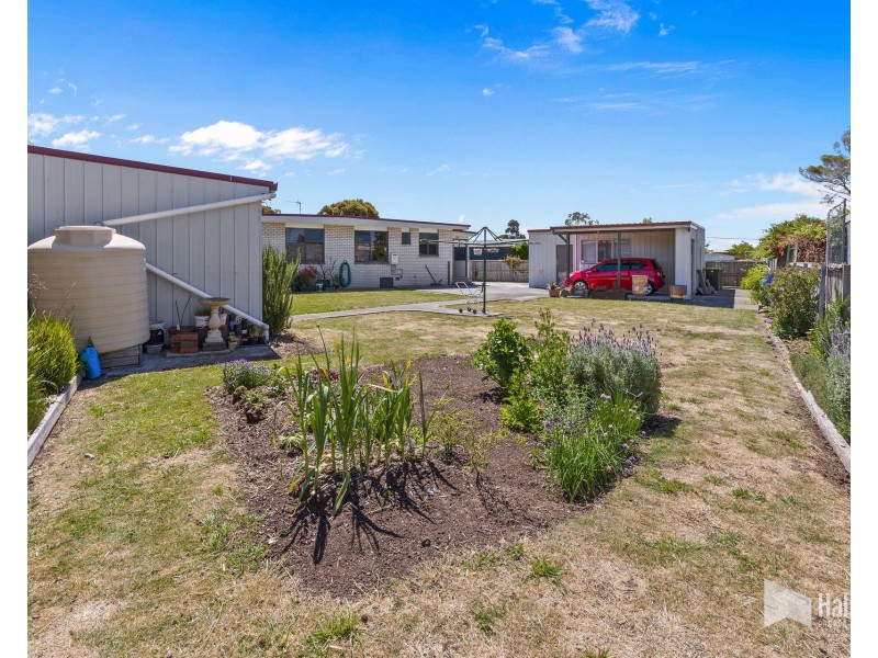 3 College Court, Devonport TAS 7310