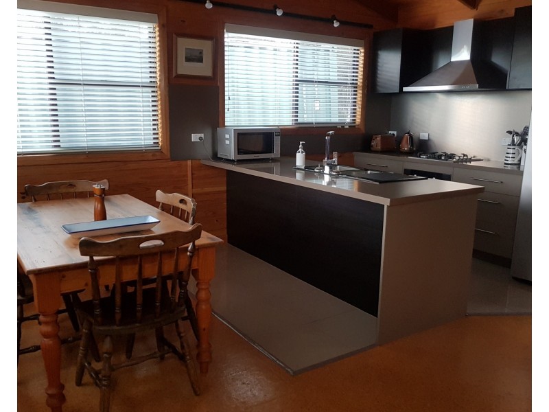 17 Frederick Street, Hawley Beach TAS 7307