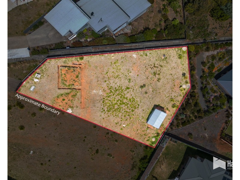 27 Leary Avenue, Stony Rise TAS 7310