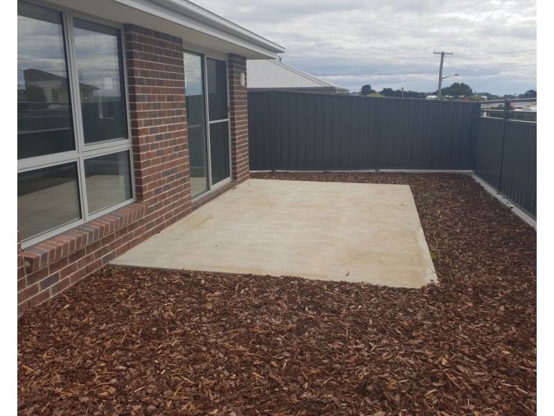 1/4 Tandara Place, East Devonport TAS 7310