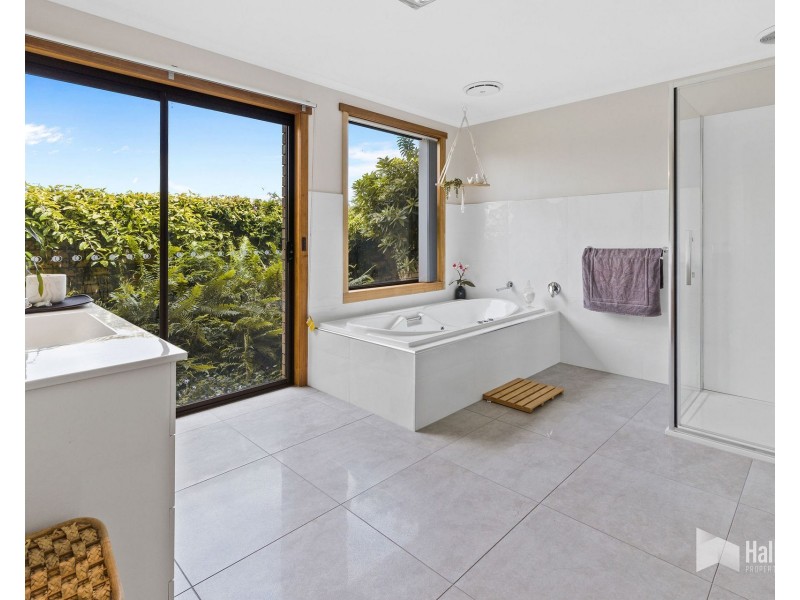 3 Rundle Road, Stony Rise TAS 7310