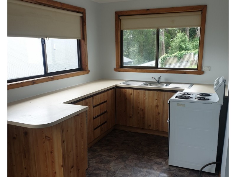 25 Thomas Street, East Devonport TAS 7310