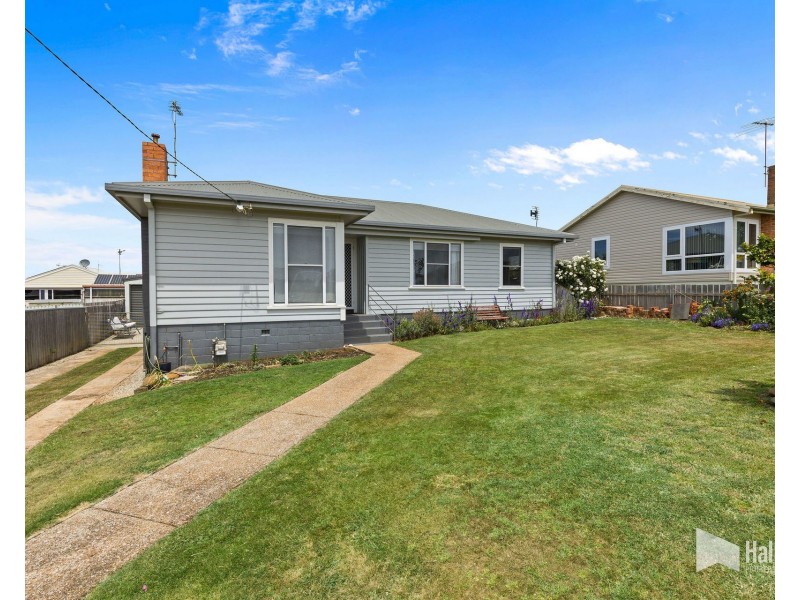 133 Parker Street, Devonport TAS 7310
