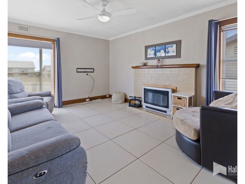 133 Parker Street, Devonport TAS 7310