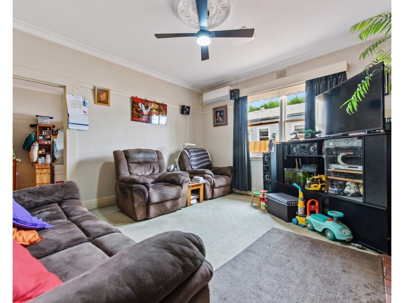 4 Adelaide Street, Devonport TAS 7310