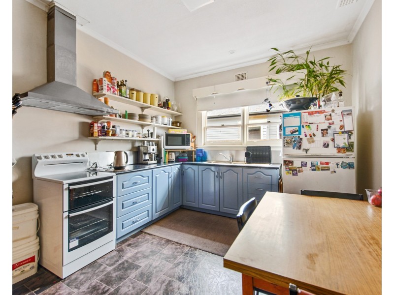 4 Adelaide Street, Devonport TAS 7310