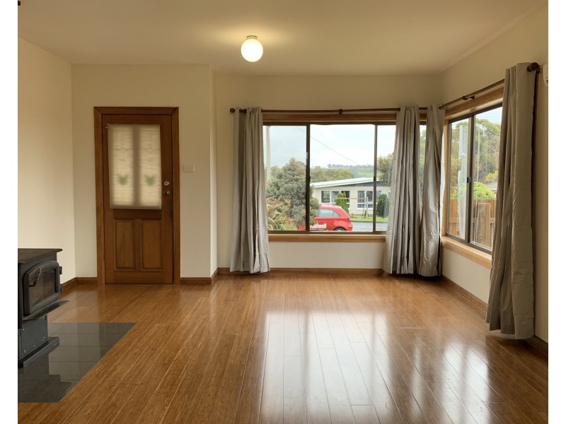 38 Surrey Street, Devonport TAS 7310