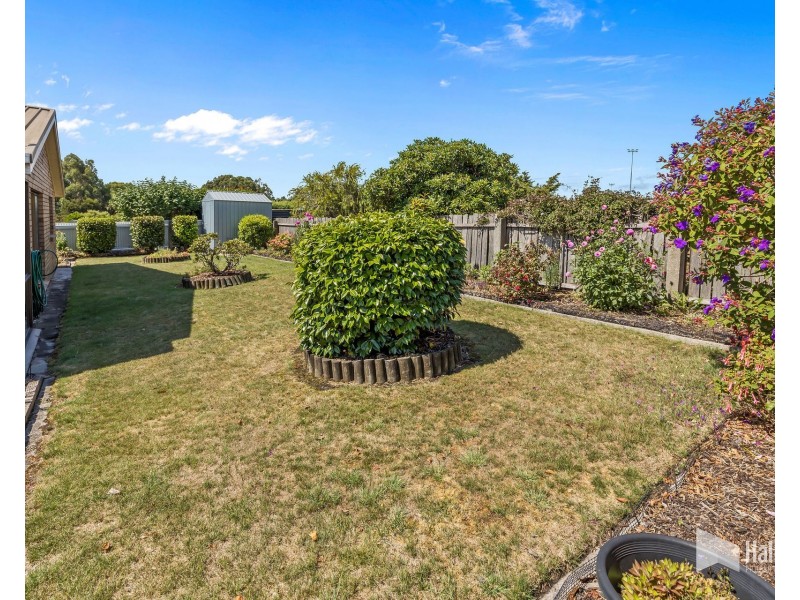 2/105 Mary Street, East Devonport TAS 7310