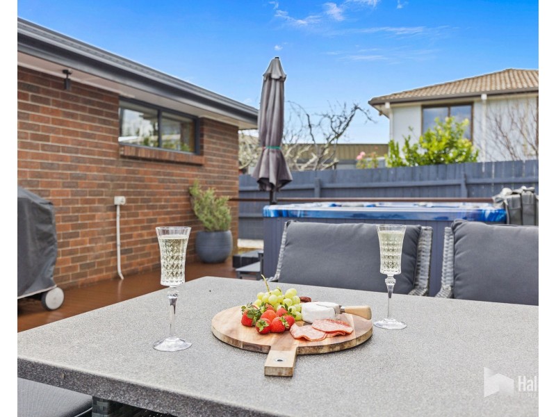 1 Don View Court, Devonport TAS 7310