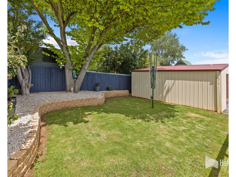 1 Don View Court, Devonport TAS 7310
