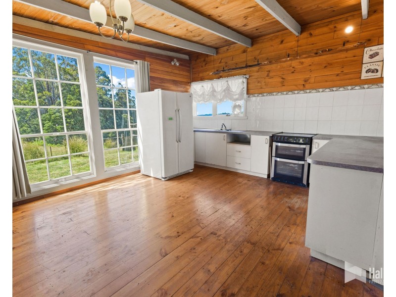 502 Cradle Mountain Road, Wilmot TAS 7310