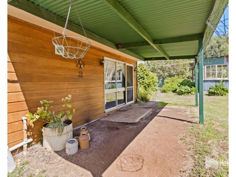 502 Cradle Mountain Road, Wilmot TAS 7310