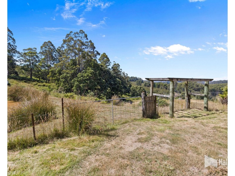502 Cradle Mountain Road, Wilmot TAS 7310