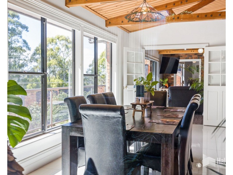 35 Coomera Crescent, Miandetta TAS 7310