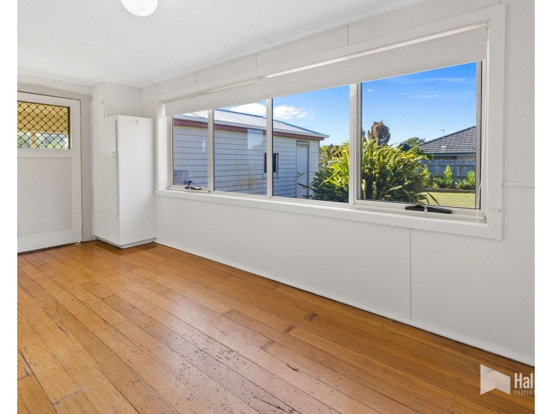 98 Nicholls Street, Devonport TAS 7310