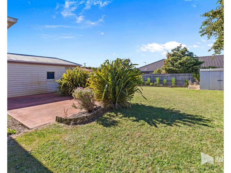 98 Nicholls Street, Devonport TAS 7310