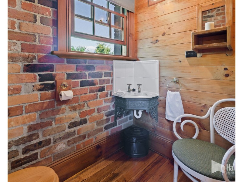 4 Sunrise Court, Shearwater TAS 7307