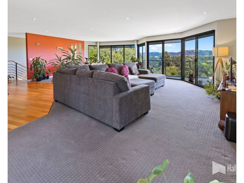 23 Oakwood Drive, Ambleside TAS 7310