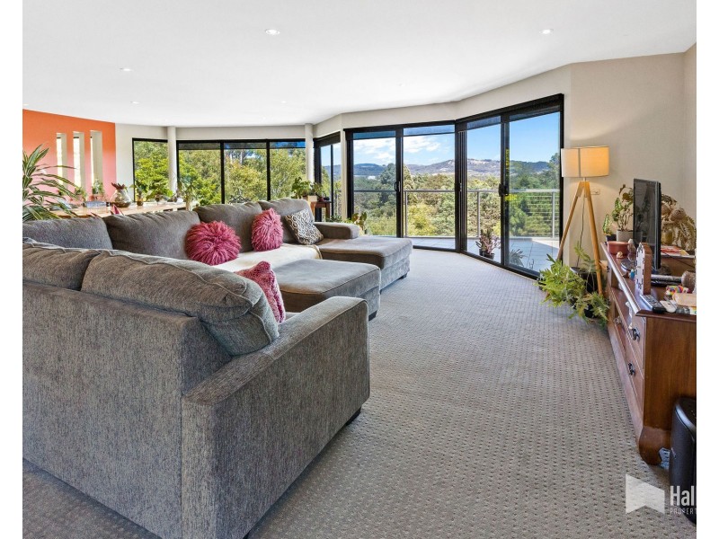 23 Oakwood Drive, Ambleside TAS 7310