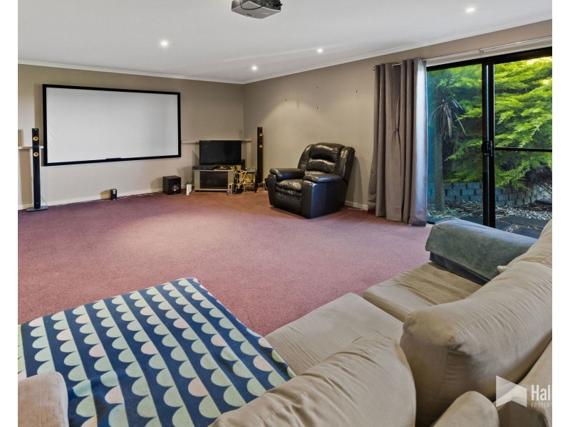 23 Oakwood Drive, Ambleside TAS 7310